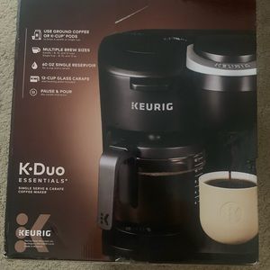 Keurig K-duo  Single Serve & Carafe Coffee Maker